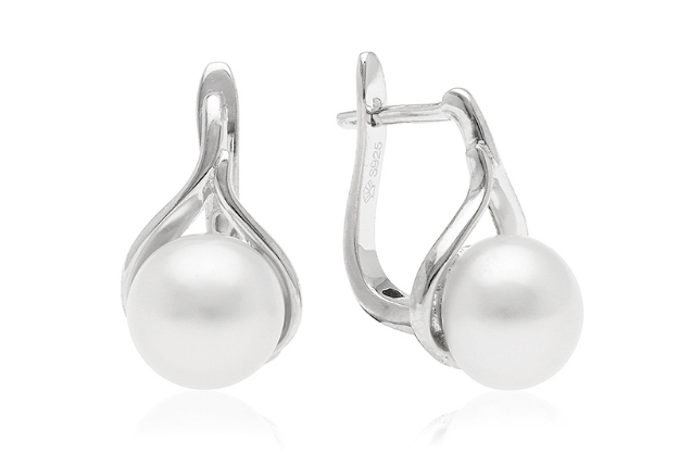 Picture of Gaura pearl earrings