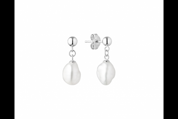 Picture of Gaura pearl earrings